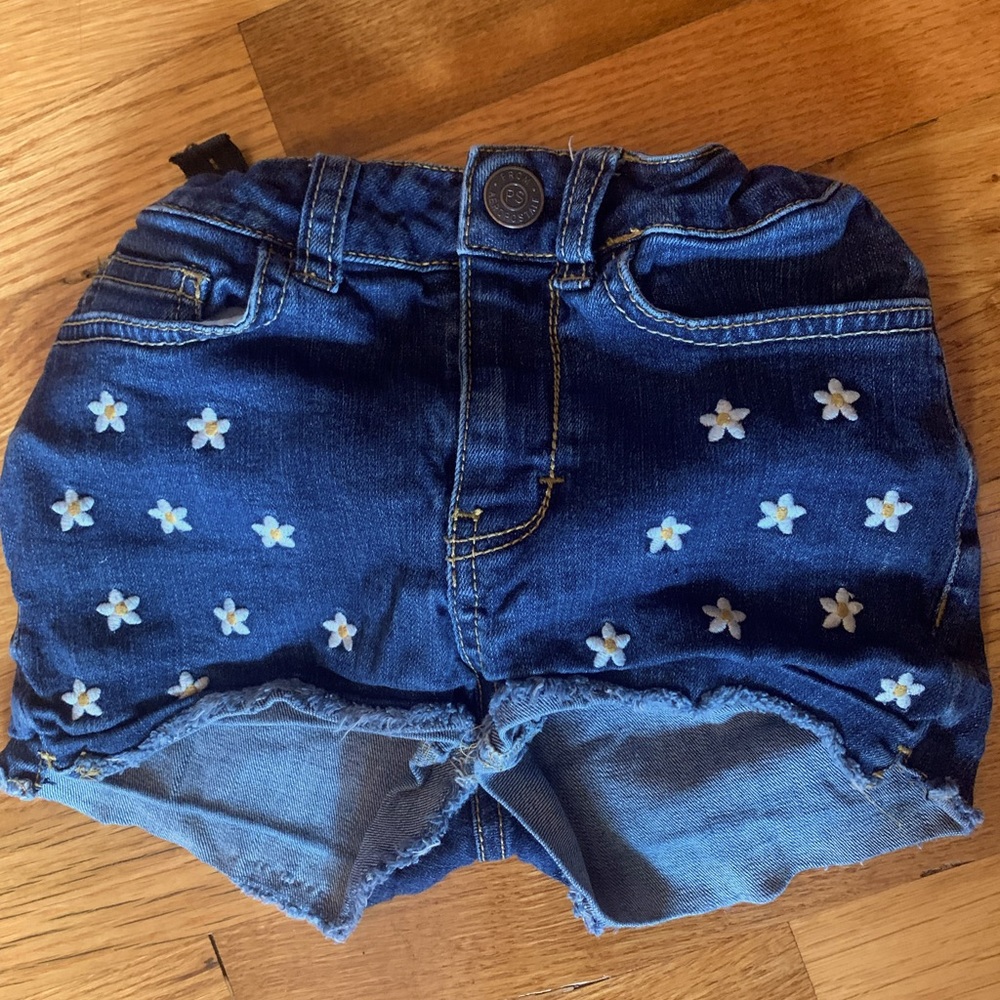Girls size 8 denim shorts brand AEROPOSTALE